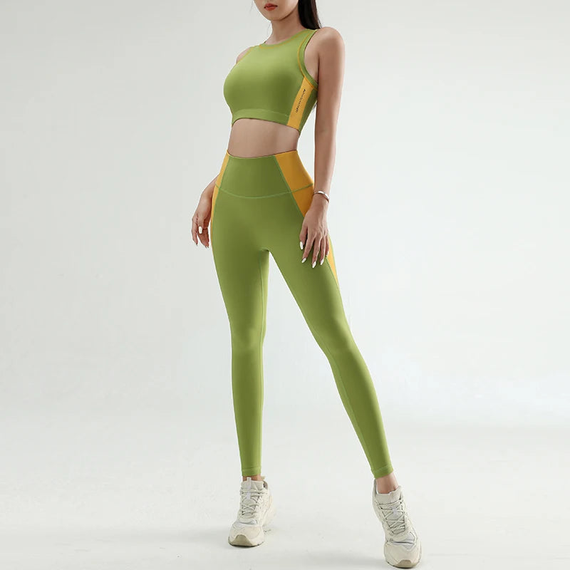 Color Clash Yoga Suit